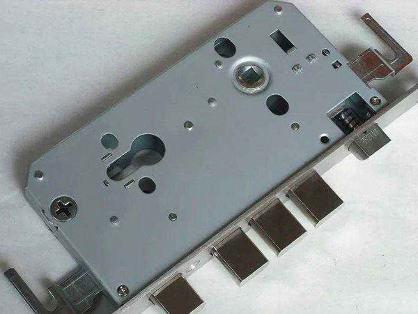 丰泽24小时上门开锁公司